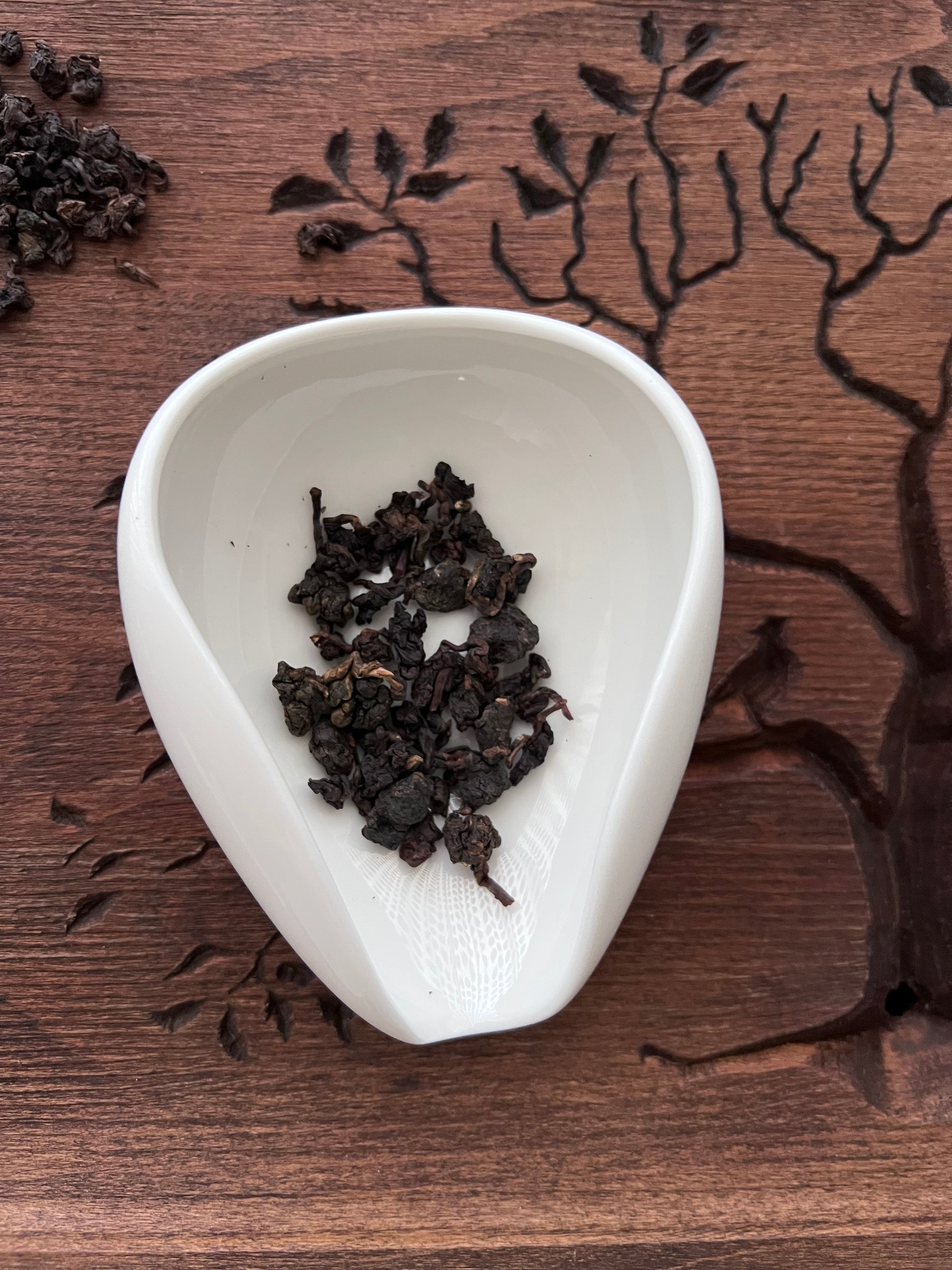 Organic Bug-bitten "Honey Aroma" Oolong