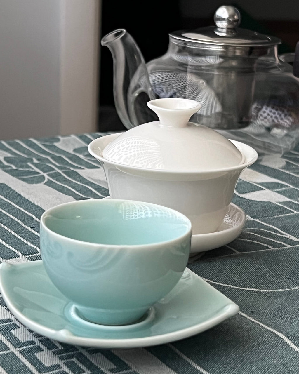Théière en verre avec infuseur