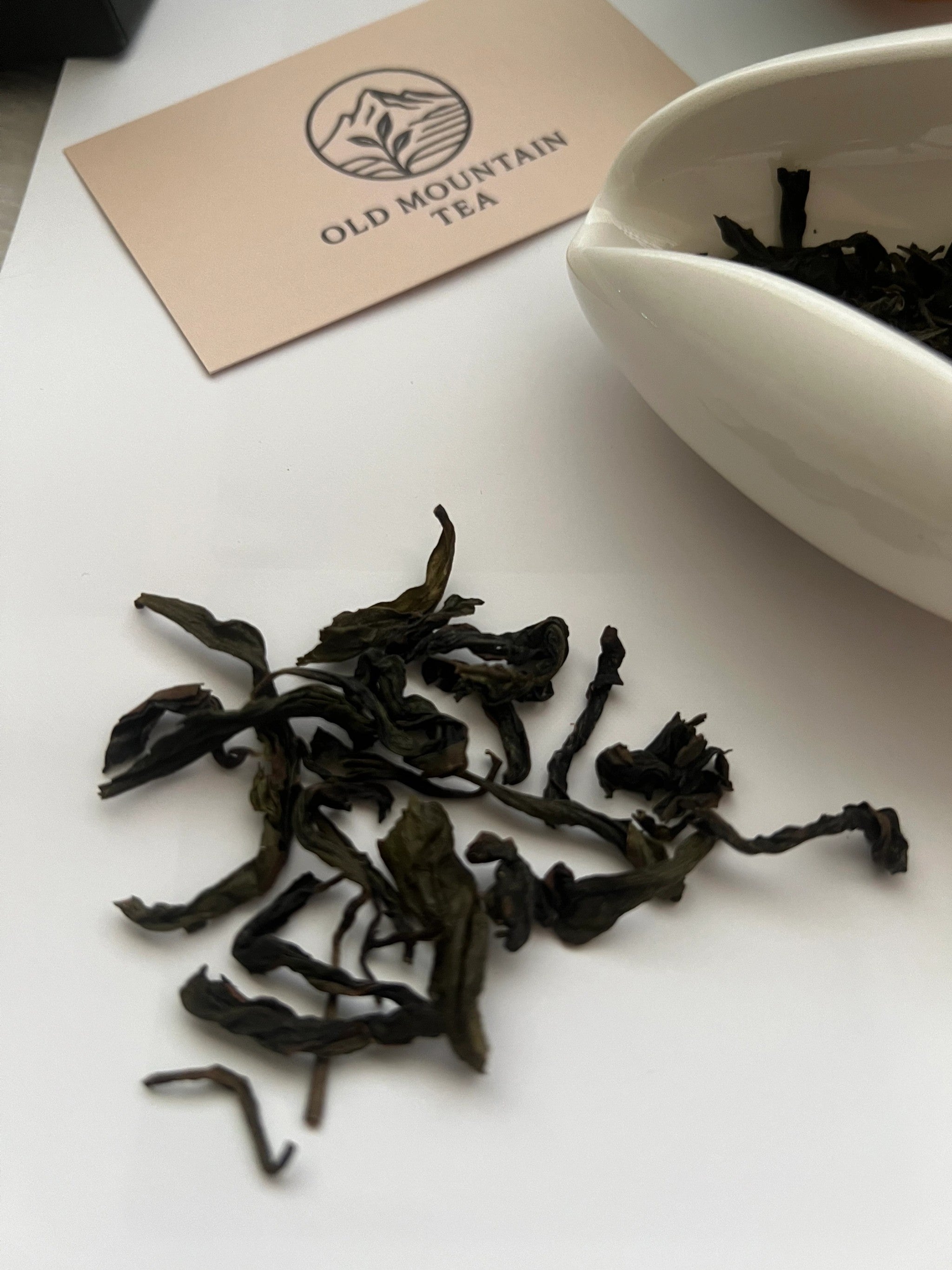 Organic Slow Growth Da Man Zhong Oolong Tea