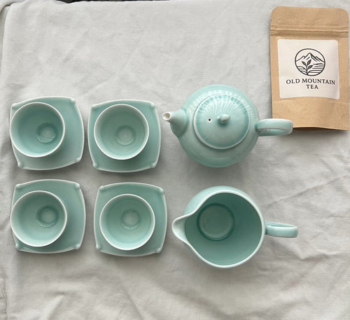 Towering Cloud Celadon Pottery Tea Set